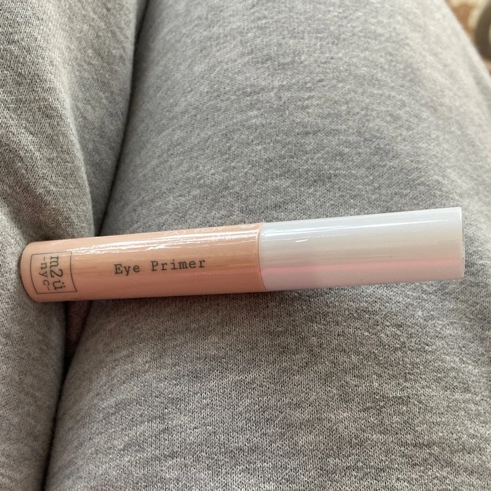 🆕 Eye Primer - Cream - Picture 1 of 3